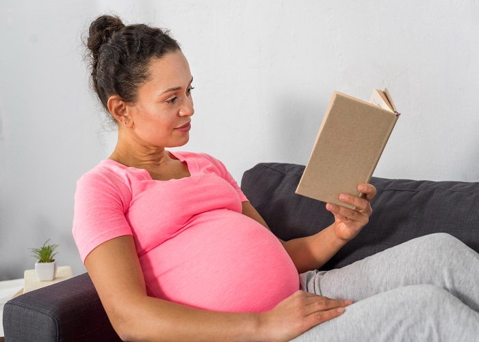 Pregnancy Books for First-Timers: Best Indian and International Publications!