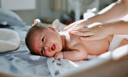Newborn Hiccups – A Guide For New Parents